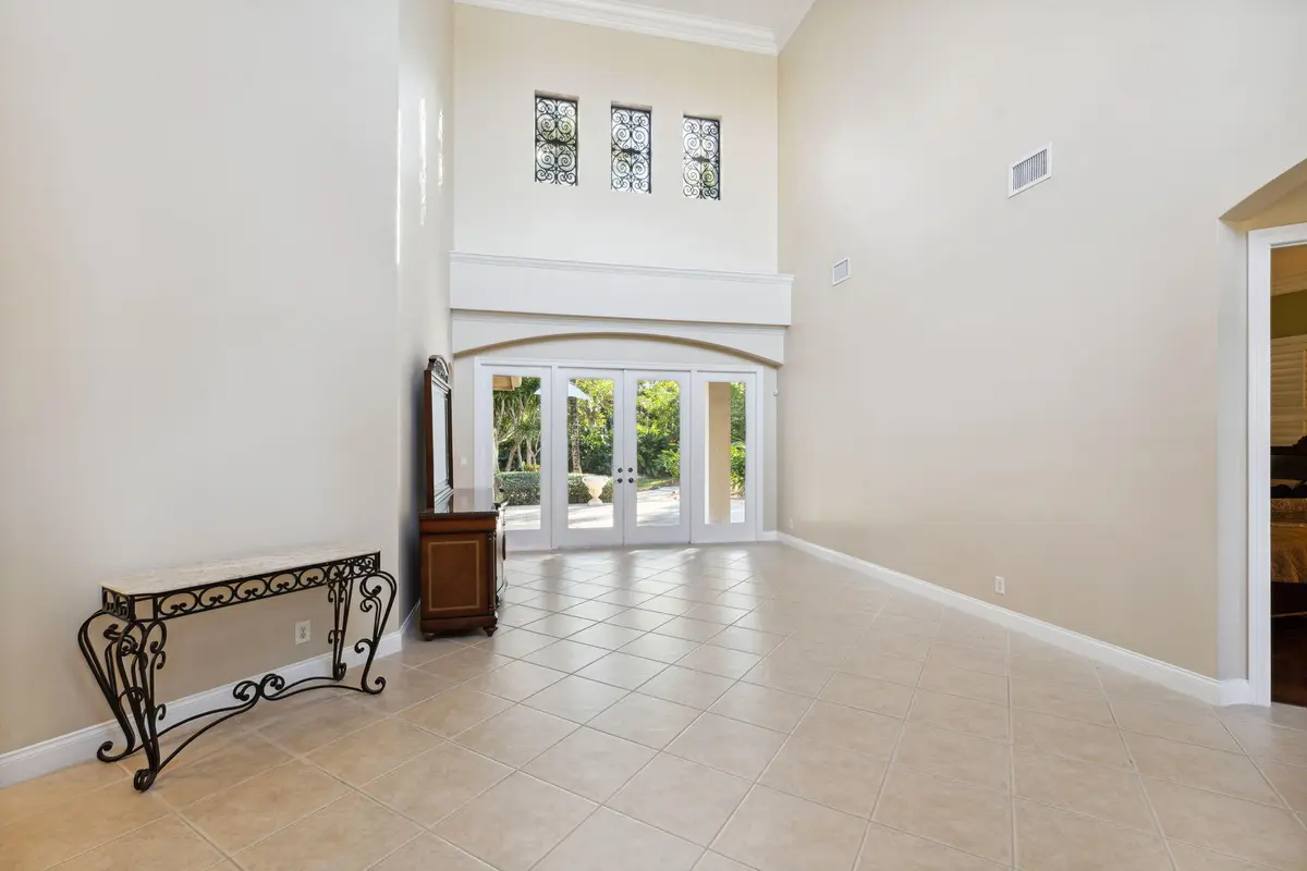 large-82eede9c-a7d4-47e3-a01b-aa92a6e959 at 10380 Trianon Place, Wellington