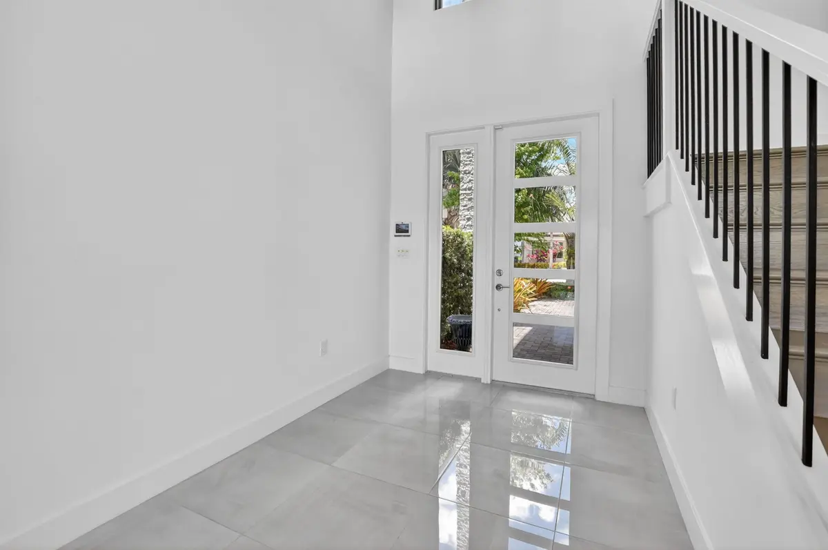 4-web-or-mls-4-print-DSC_3071 at 17302 Rainstream Road, Boca Raton