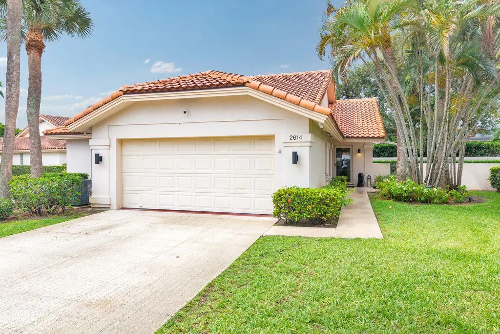 IMG_0141 at 2614 Mohawk Circle, West Palm Beach