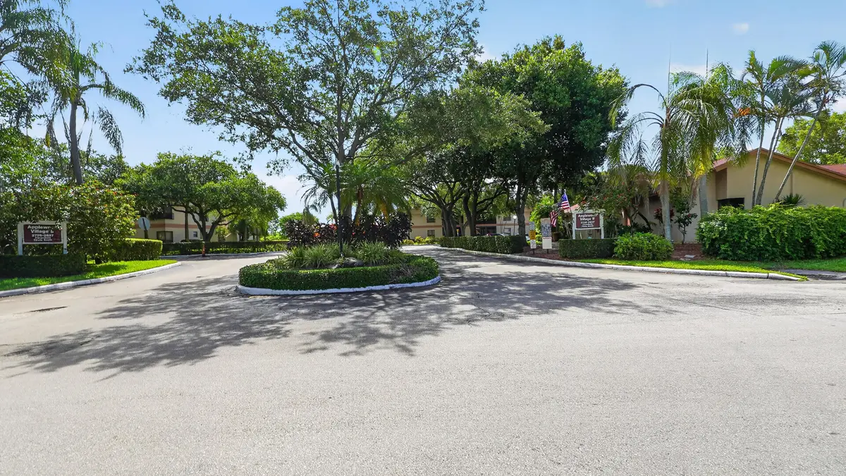 37-2808-Carambola-Cir-Windowstill at 2808 S Carambola Cir Circle 1980, Coconut Creek