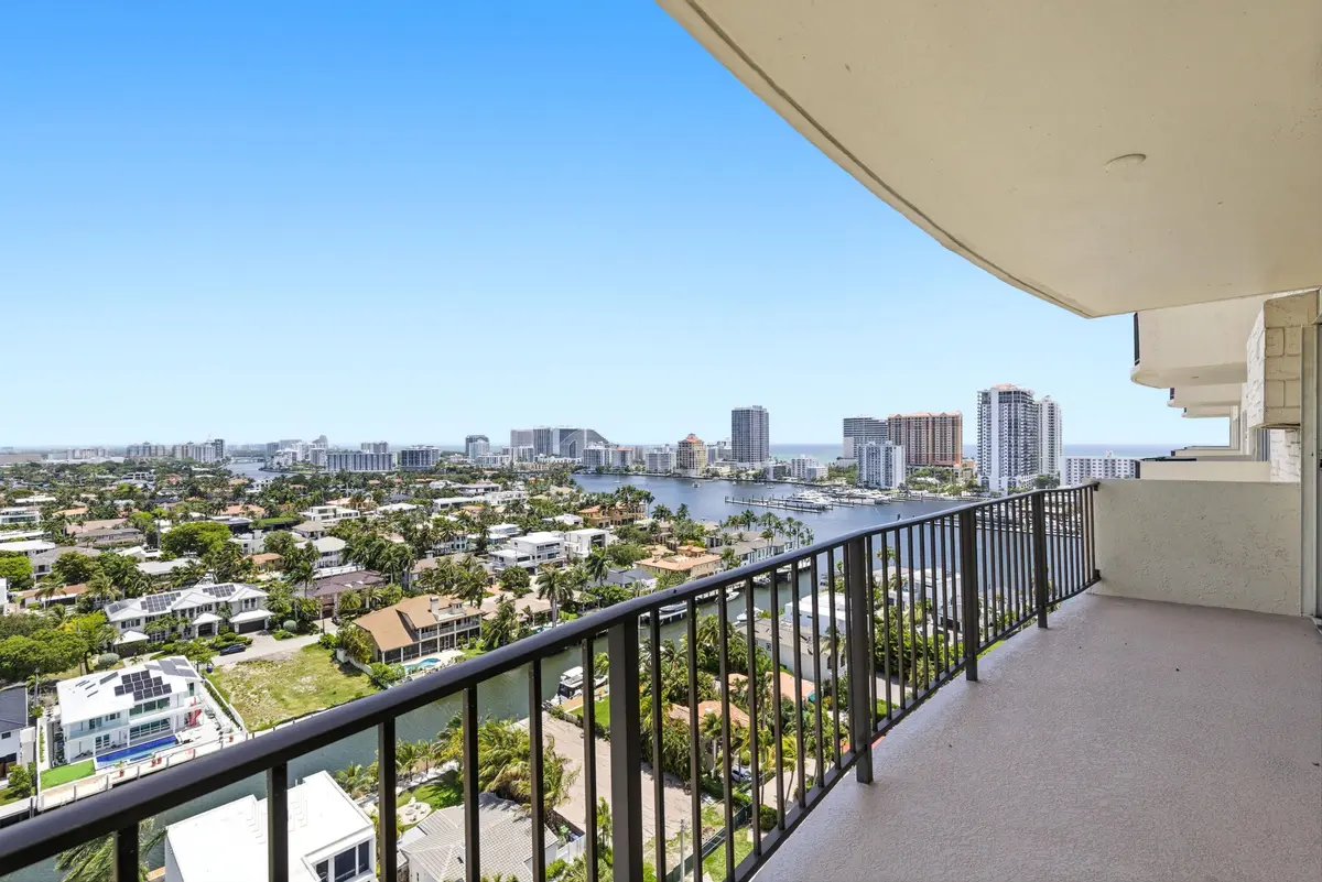 022_00022_457 at 2500 E Las Olas Boulevard 1806, Fort Lauderdale