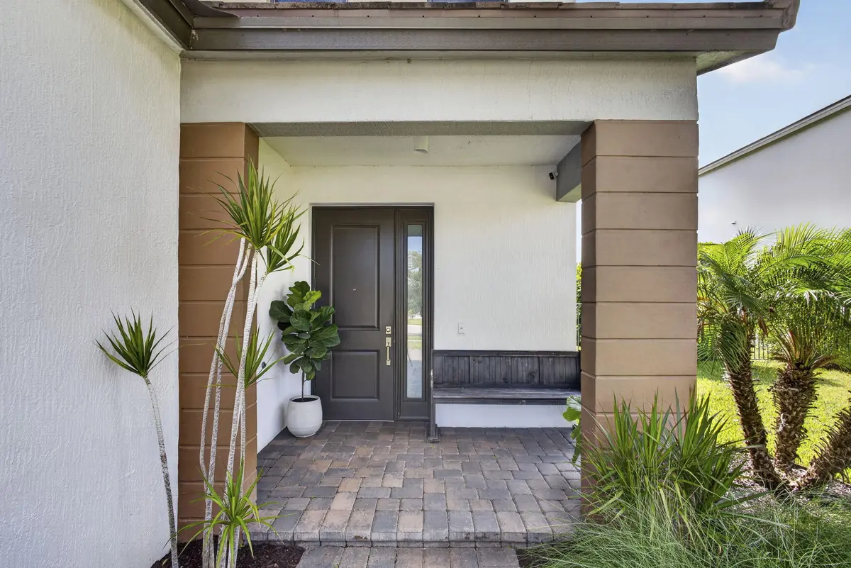 4828 Sand Dollar Dr at 4828 Sand Dollar Drive, Westlake