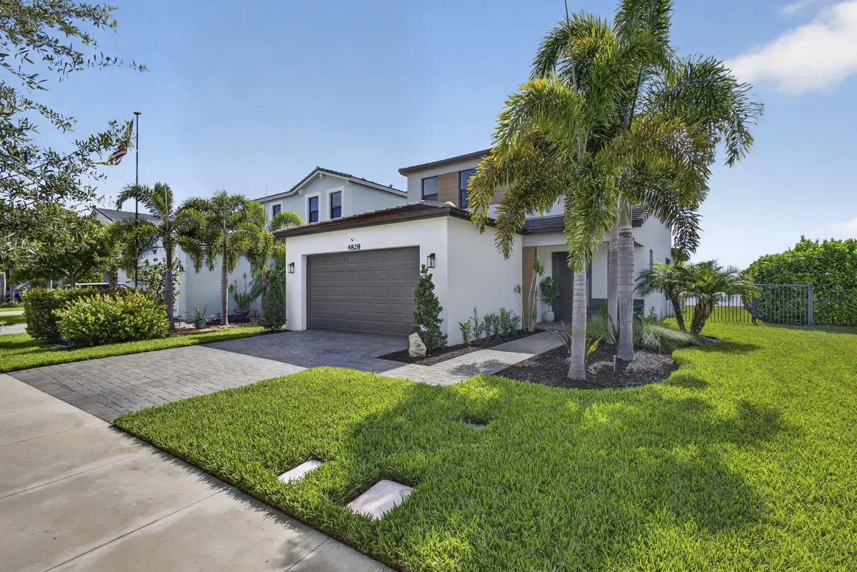 4828 Sand Dollar Dr at 4828 Sand Dollar Drive, Westlake