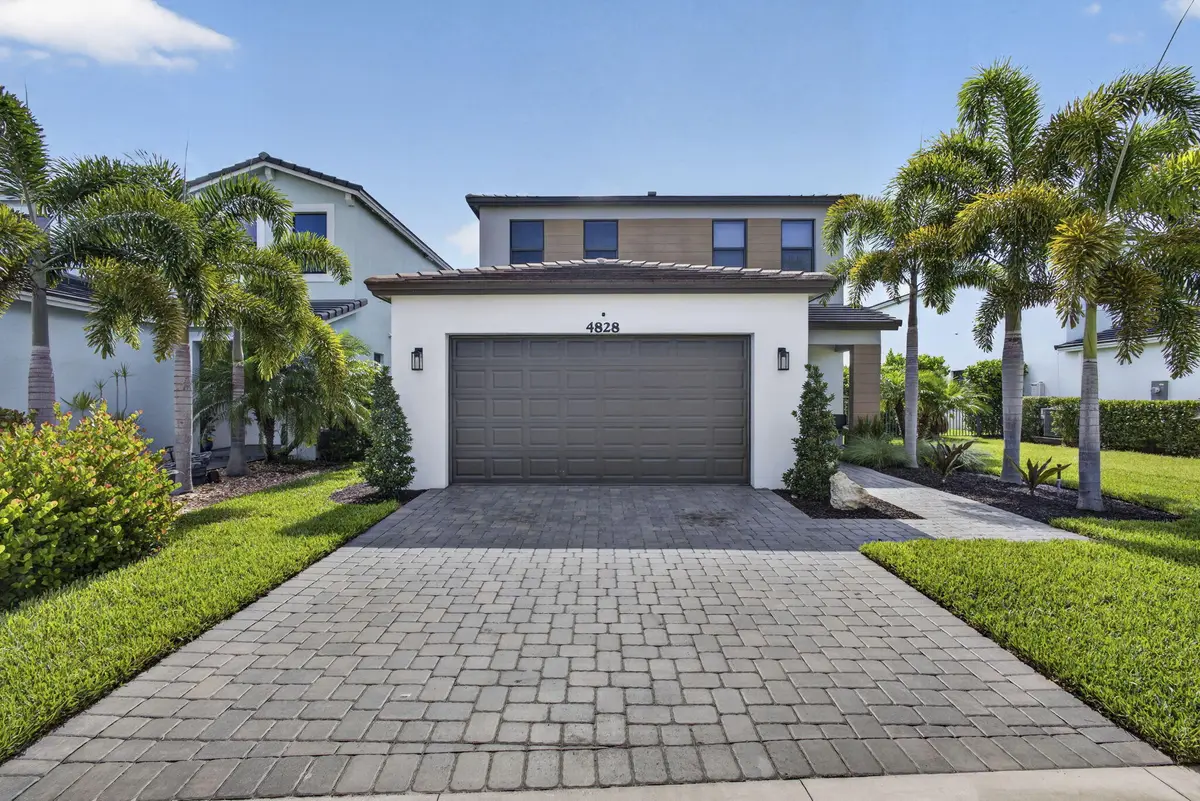 4828 Sand Dollar Dr at 4828 Sand Dollar Drive, Westlake