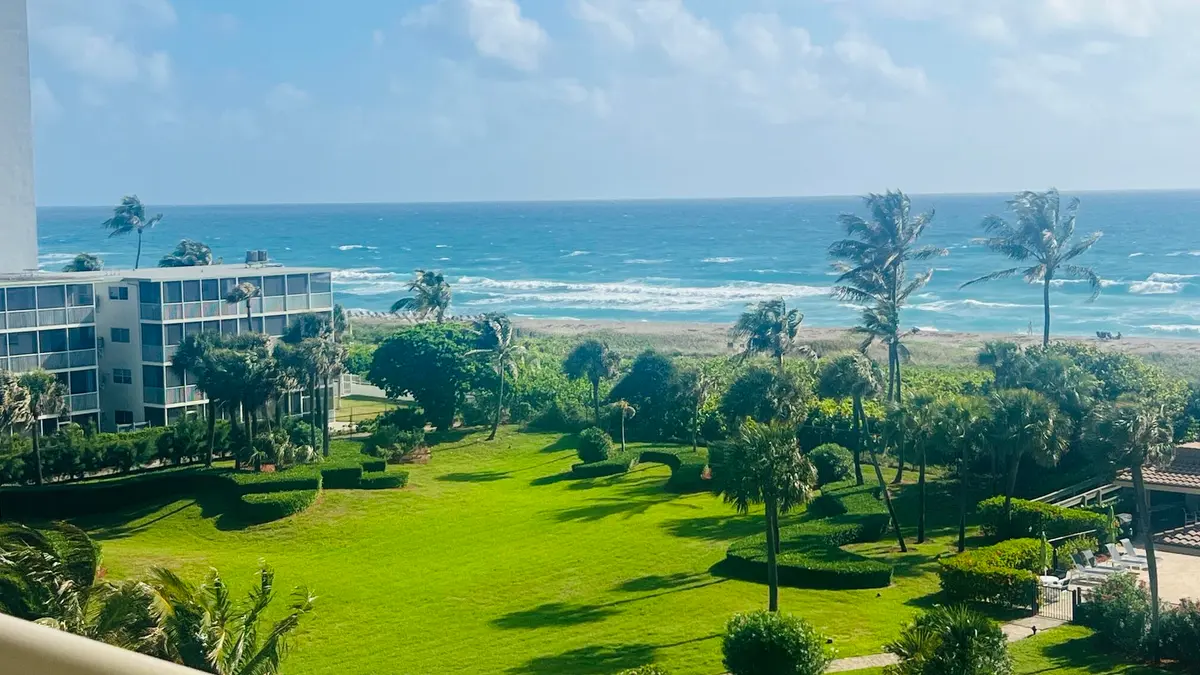 View of Grounds & Ocean from 602 at 3400 N Ocean Drive 602, Singer Island