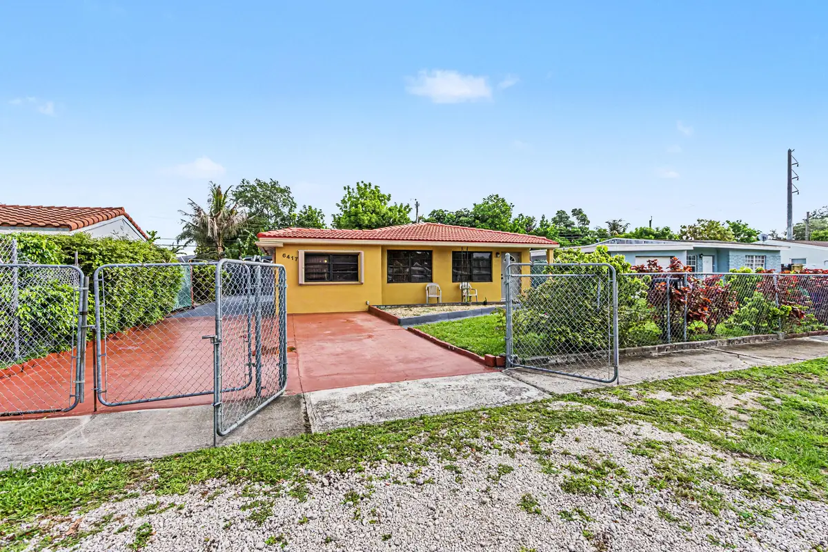 6417-2 at 6417 SW 23rd Street, Miramar