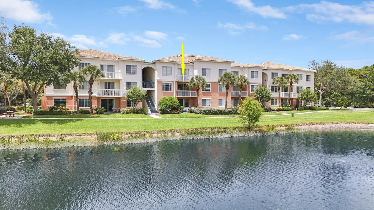 Aerial at 6206 Myrtlewood Circle, Palm Beach Gardens