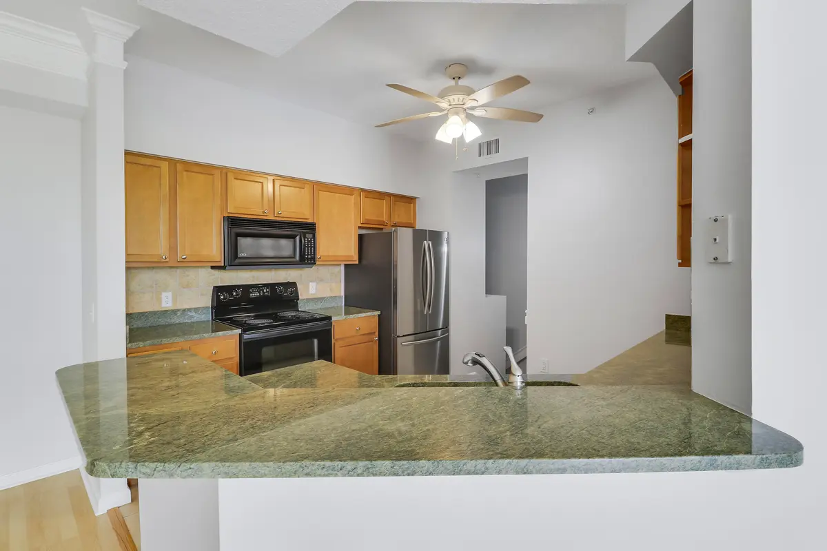 Kitchen at 6206 Myrtlewood Circle, Palm Beach Gardens