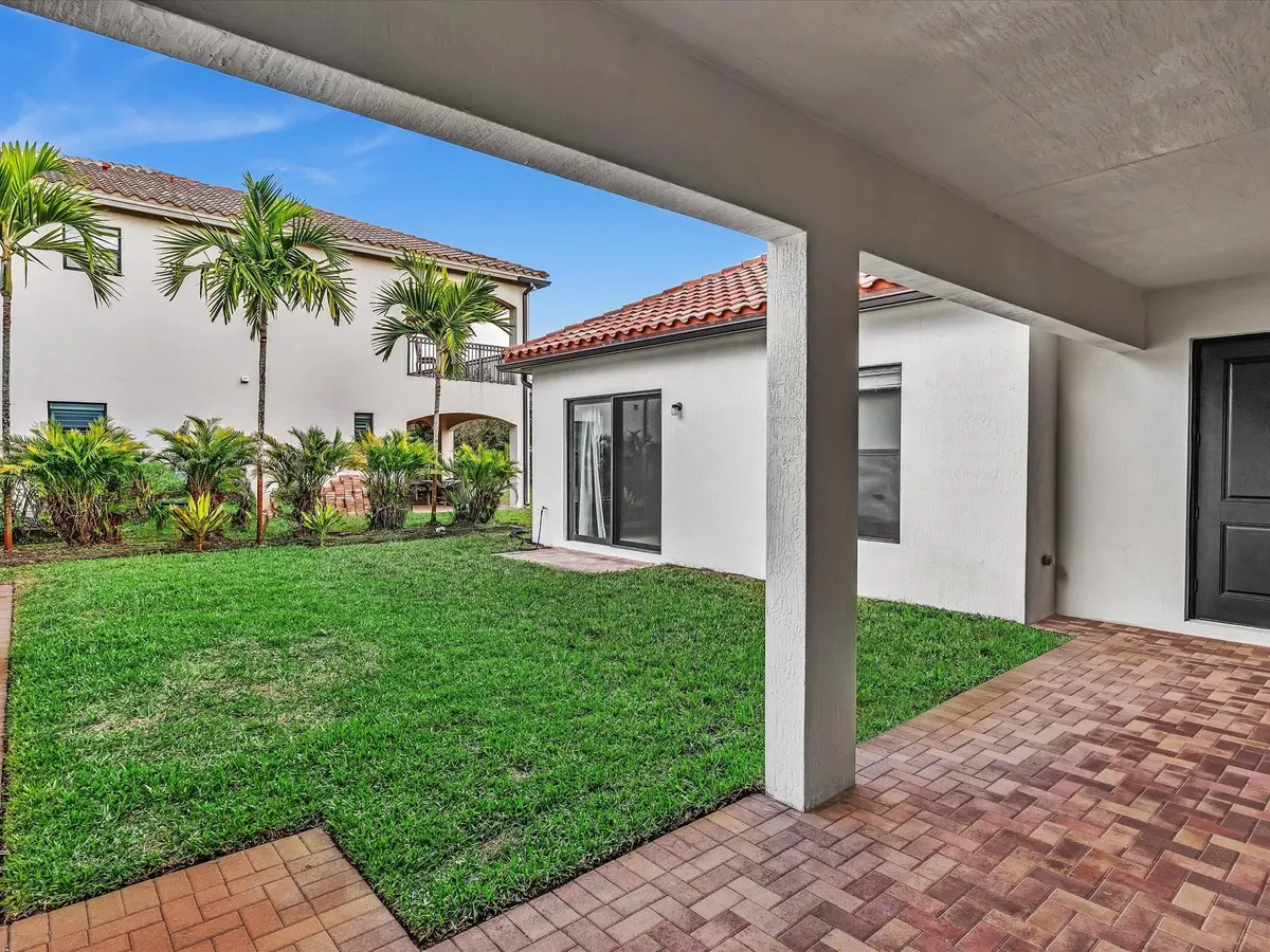 Photo 3 at 10630 SW 55th Street, Cooper City