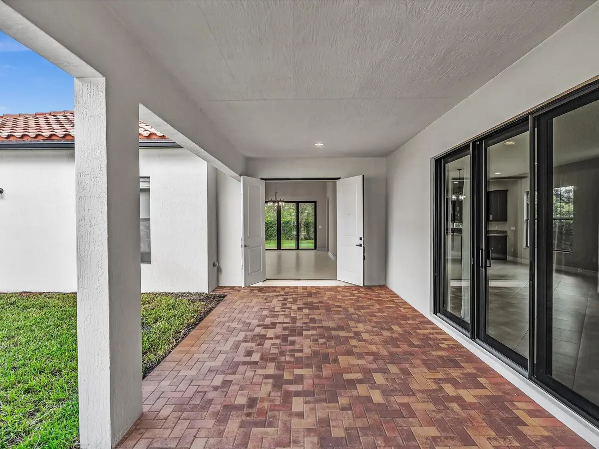Photo 4 at 10630 SW 55th Street, Cooper City