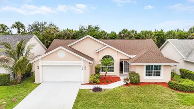 234 Moccasin Trail, Jupiter – sold
