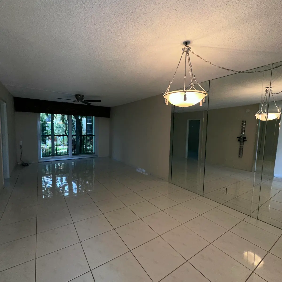 IMG_8291 at 5300 NE 24th Terrace 211c, Fort Lauderdale