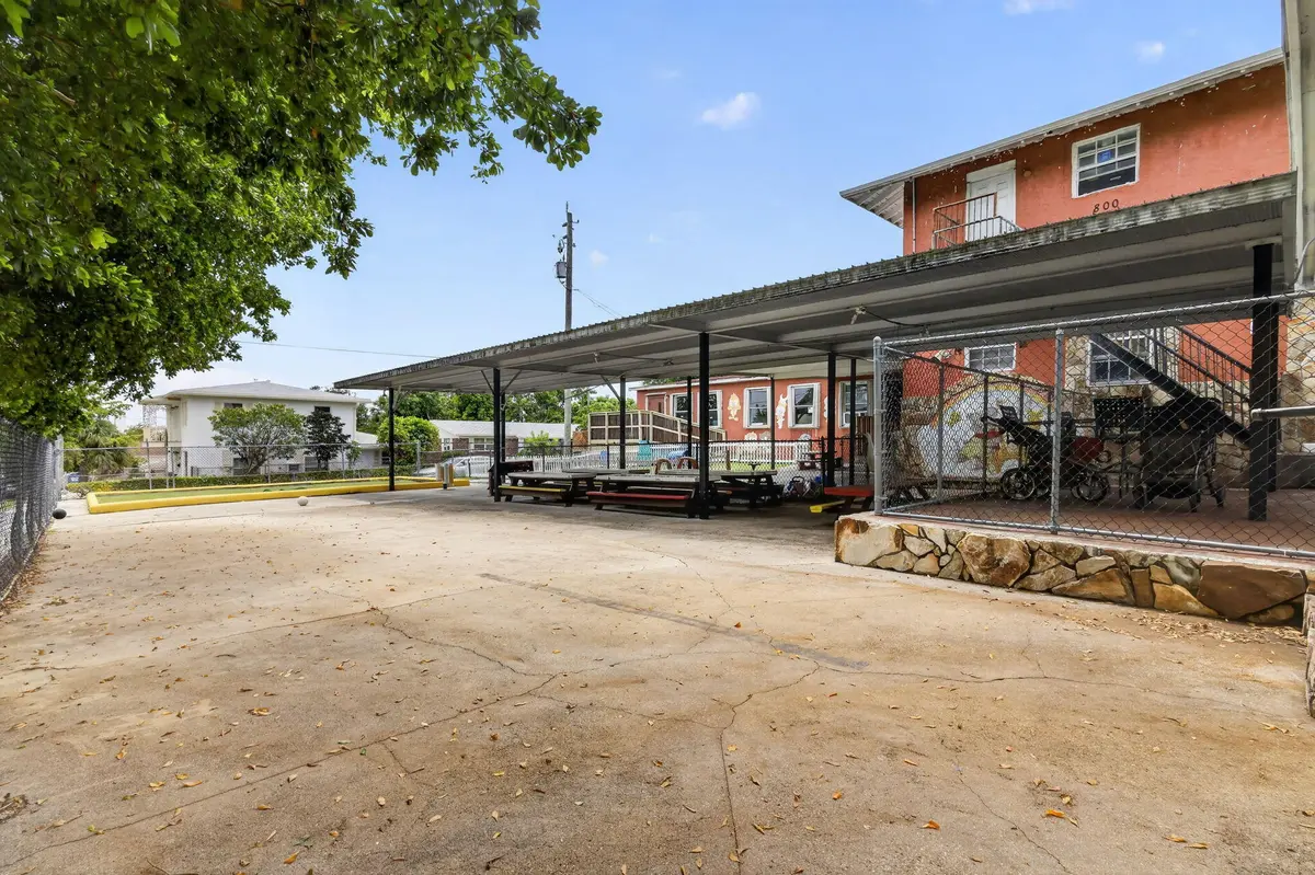 5-web-or-mls-_14A8040 at 800 14th Street, West Palm Beach