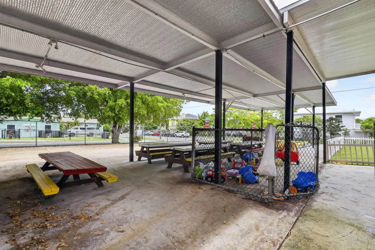 8-web-or-mls-_14A8055 at 800 14th Street, West Palm Beach