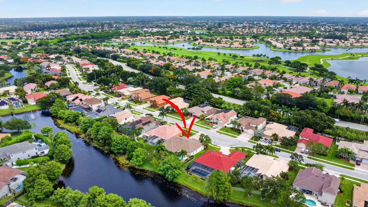 exterior back at 7039 Brunswick Circle, Boynton Beach