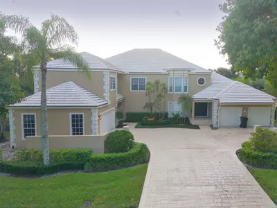 11877 Pebblewood Drive 202, Wellington – Condominium for rent