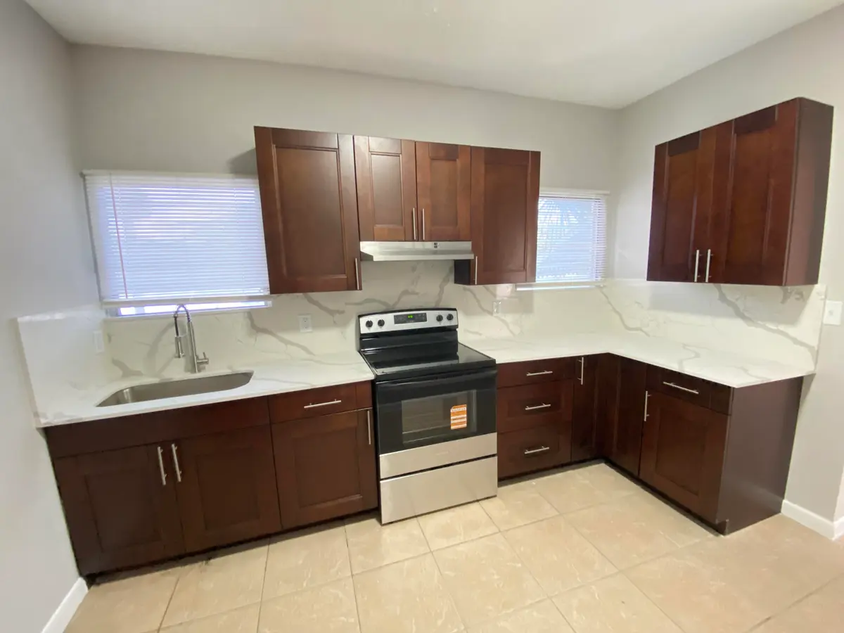 Unit 1 kitchen at 603 N Dixie Highway 1, Lake Worth Beach