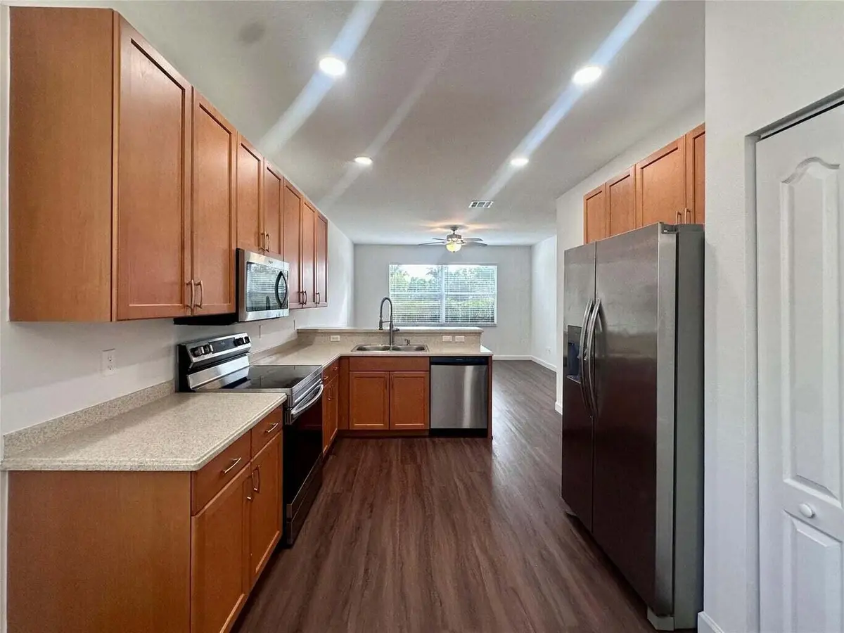 Kitchen at 10931 SW Dunhill Court, Port St. Lucie