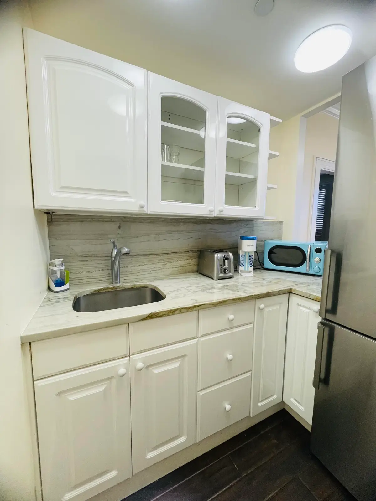 Kitchen at 235 Sunrise Avenue 2262, Palm Beach