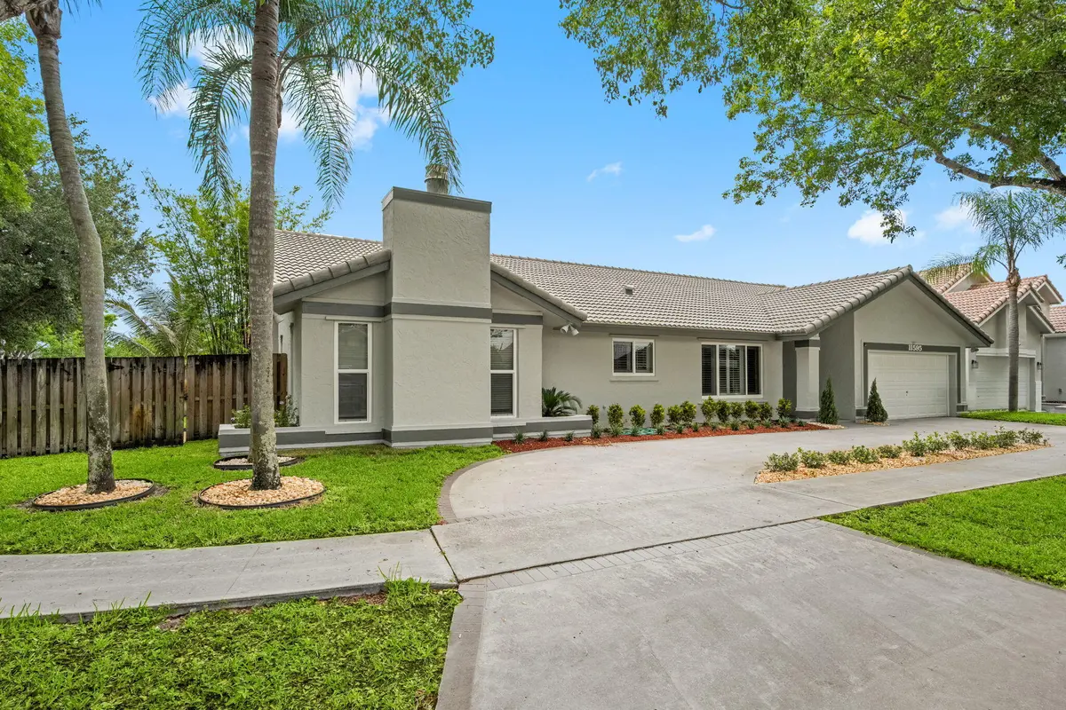 2-web at 11595 S Quayside Drive, Cooper City