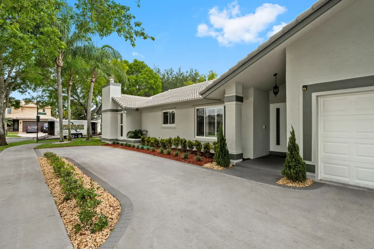 5-web at 11595 S Quayside Drive, Cooper City