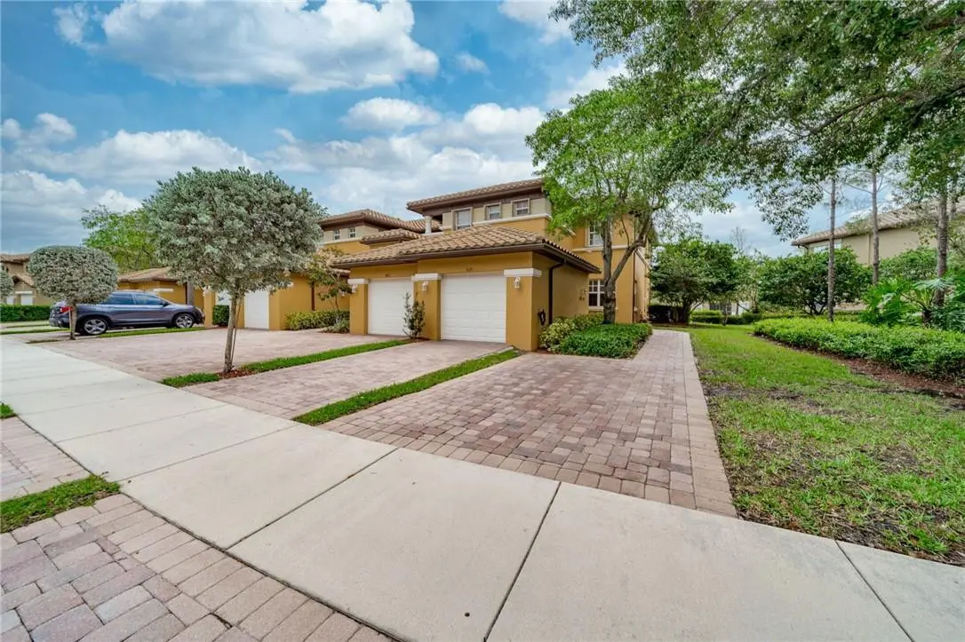 Photo 4 at 8012 NW 128th Lane, Parkland