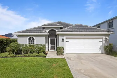 182 Saratoga Boulevard, Royal Palm Beach – sold
