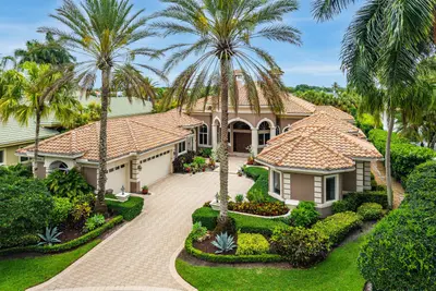 32 Saint Thomas Drive, Palm Beach Gardens – sold