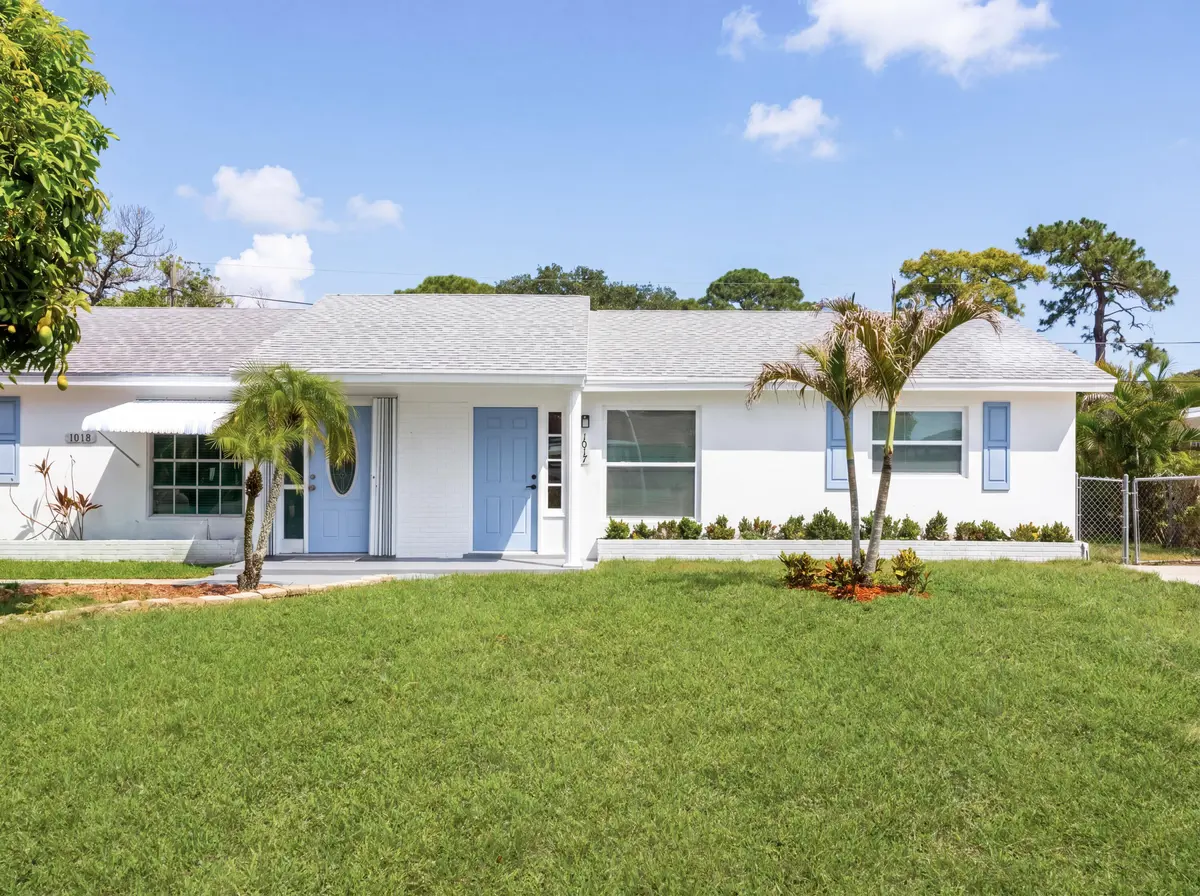 1017 Riverwood Ln-60 at 1017 Riverwood Lane, Jupiter