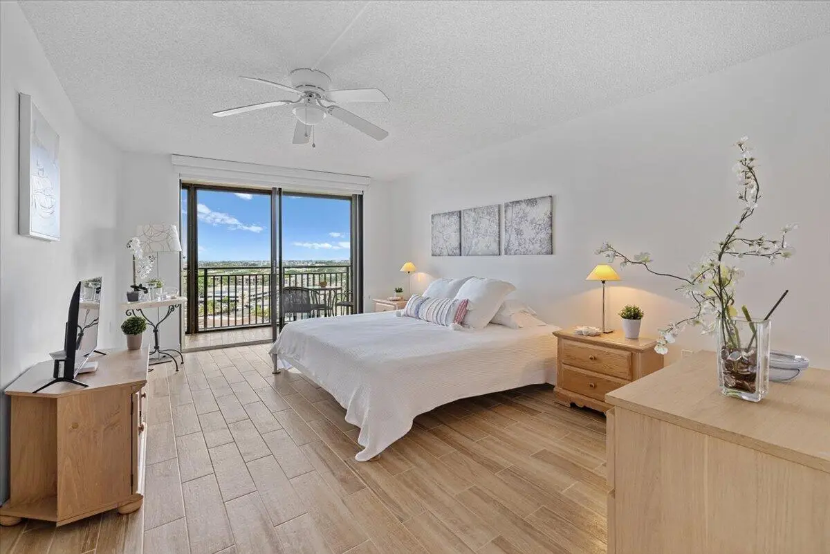 01-1211 TM -1412 at 3912 S Ocean Boulevard 1211, Highland Beach
