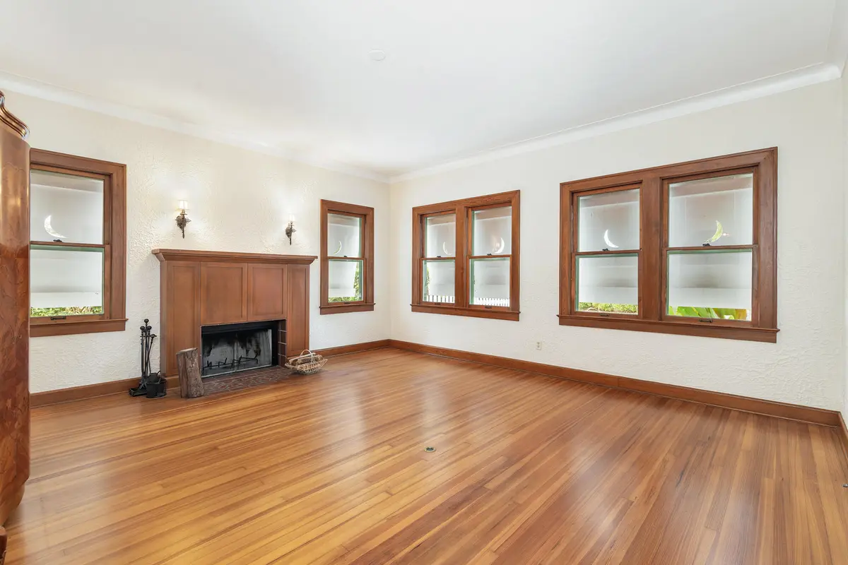 Living Room at 800 Kanuga Drive, West Palm Beach