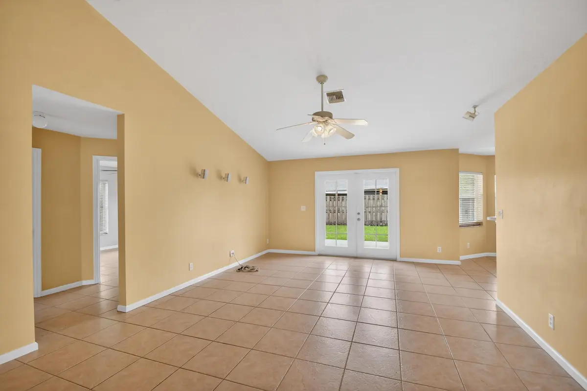 Living Area at 1163 Essex Drive, Wellington