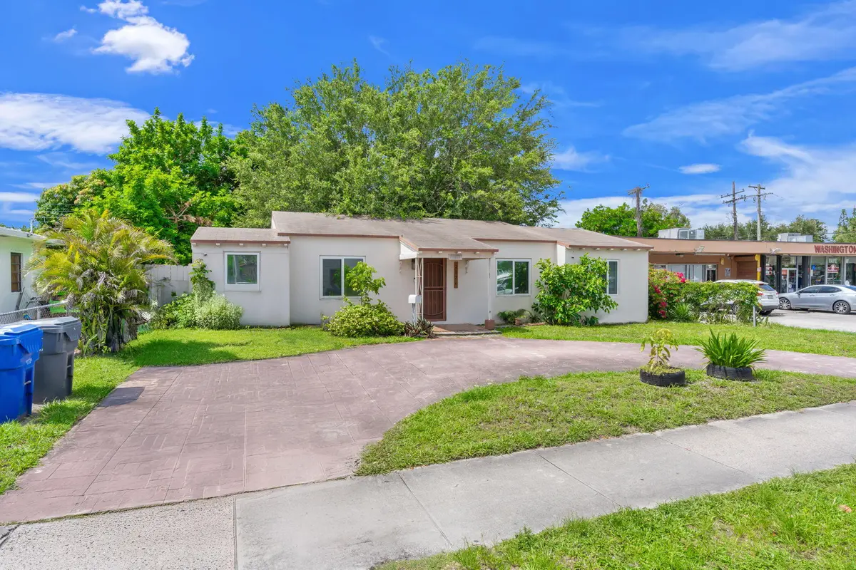 3-web-or-mls-2126 Washington St Hollywoo at 2126 Washington Street, Hollywood