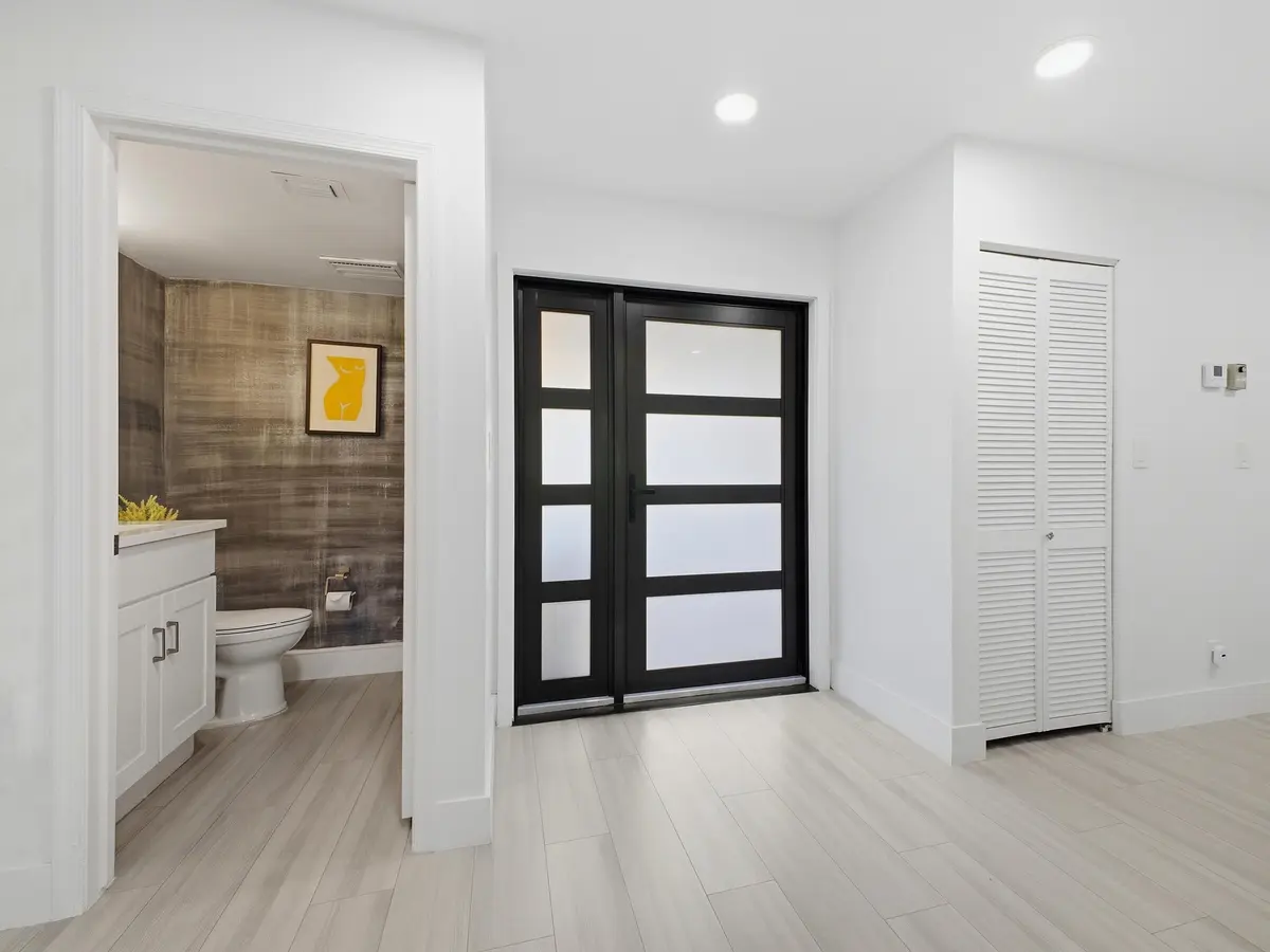 Foyer at 20539 Linksview Way, Boca Raton