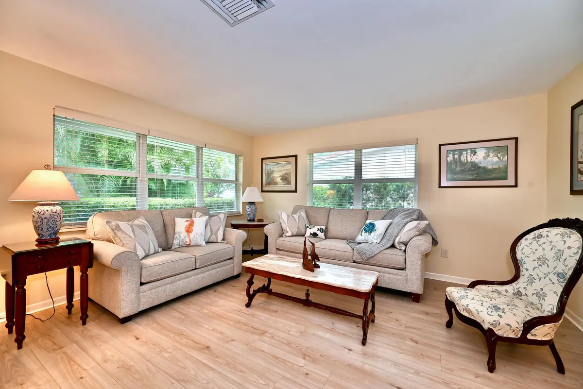 L3 at 129 Alhambra Place, West Palm Beach