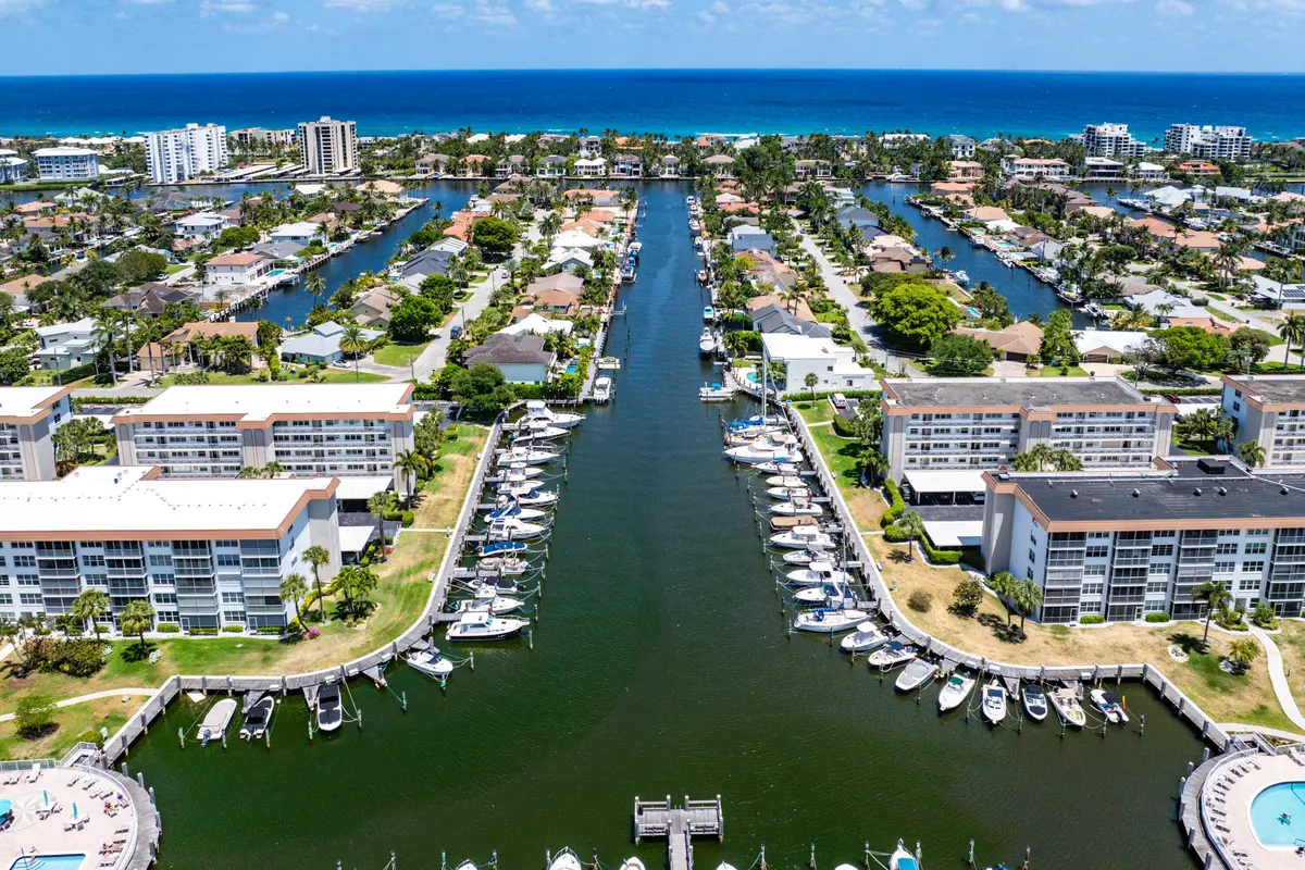 20250505161157221218000000-o at 911 Gardenia Drive 154, Delray Beach