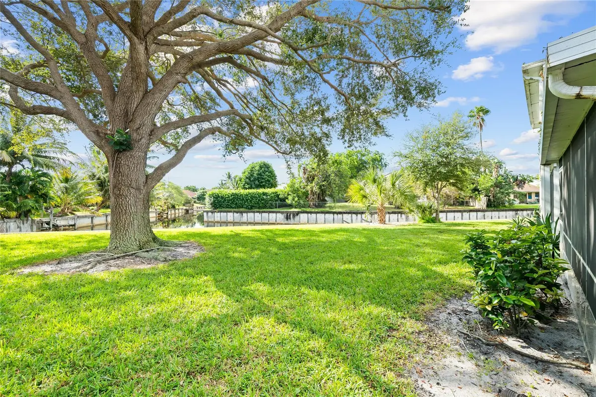 Photo 2 at 1840 NW 13th Street 103, Delray Beach