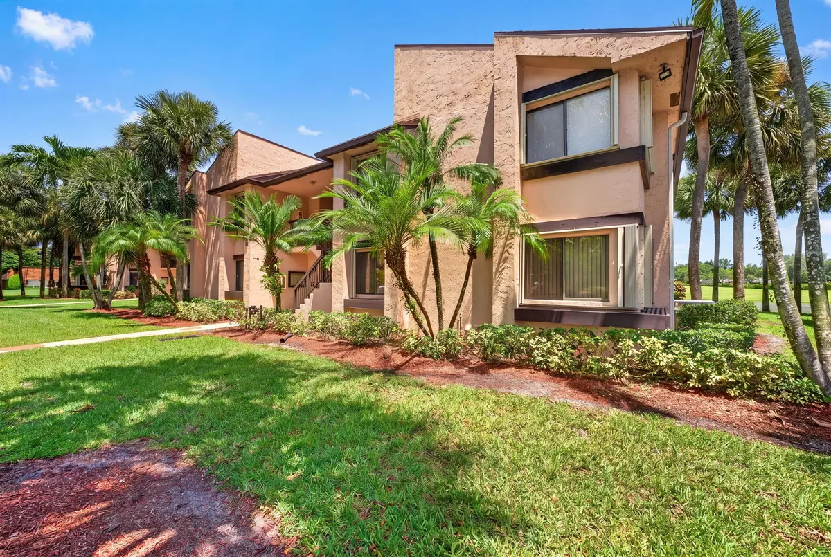 3-web-or-mls-Exterior_DSC08254_hf4k at 2240 SW 92nd Terrace 2402, Davie
