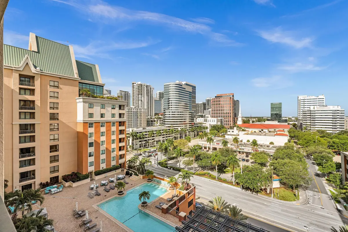 FPP00136 at 110 N Federal Highway 1113, Fort Lauderdale