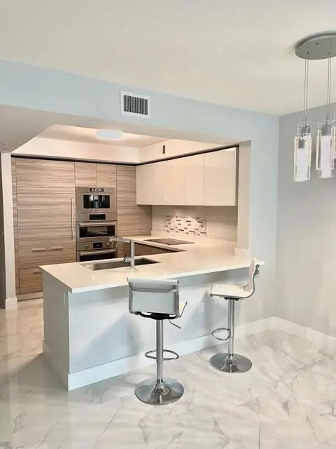 20240626175243399986000000-o at 330 Sunny Isles Boulevard 5-703, Sunny Isles Beach
