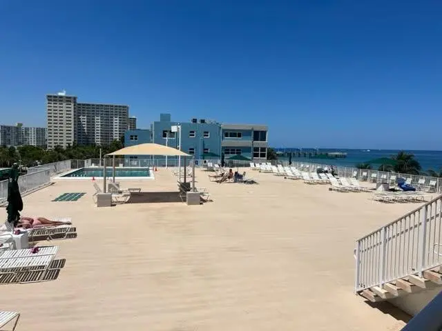pool deck at 101 Briny Avenue 2505, Pompano Beach