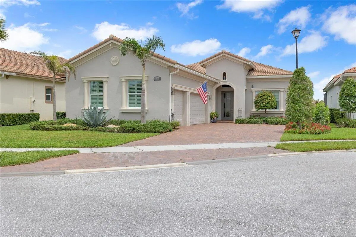40-GG3A9902 at 23009 SW Accesi Way, Port St. Lucie