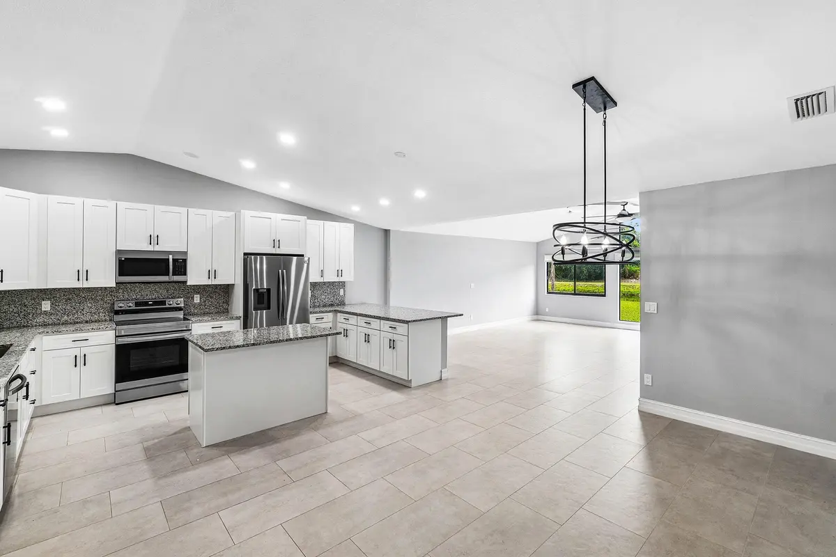 B B at 120 Mayfair Lane, Boynton Beach