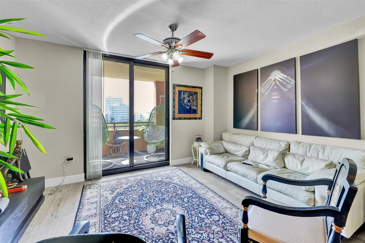 Photo 3 at 110 N Federal Highway 815, Fort Lauderdale