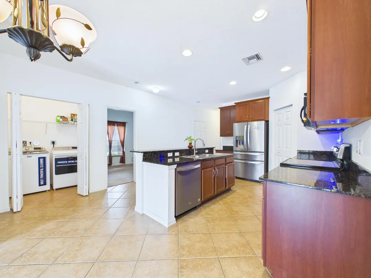 CAM04668G0-PR0078-STILL006 at 157 Blue Grotto Drive, Fort Pierce