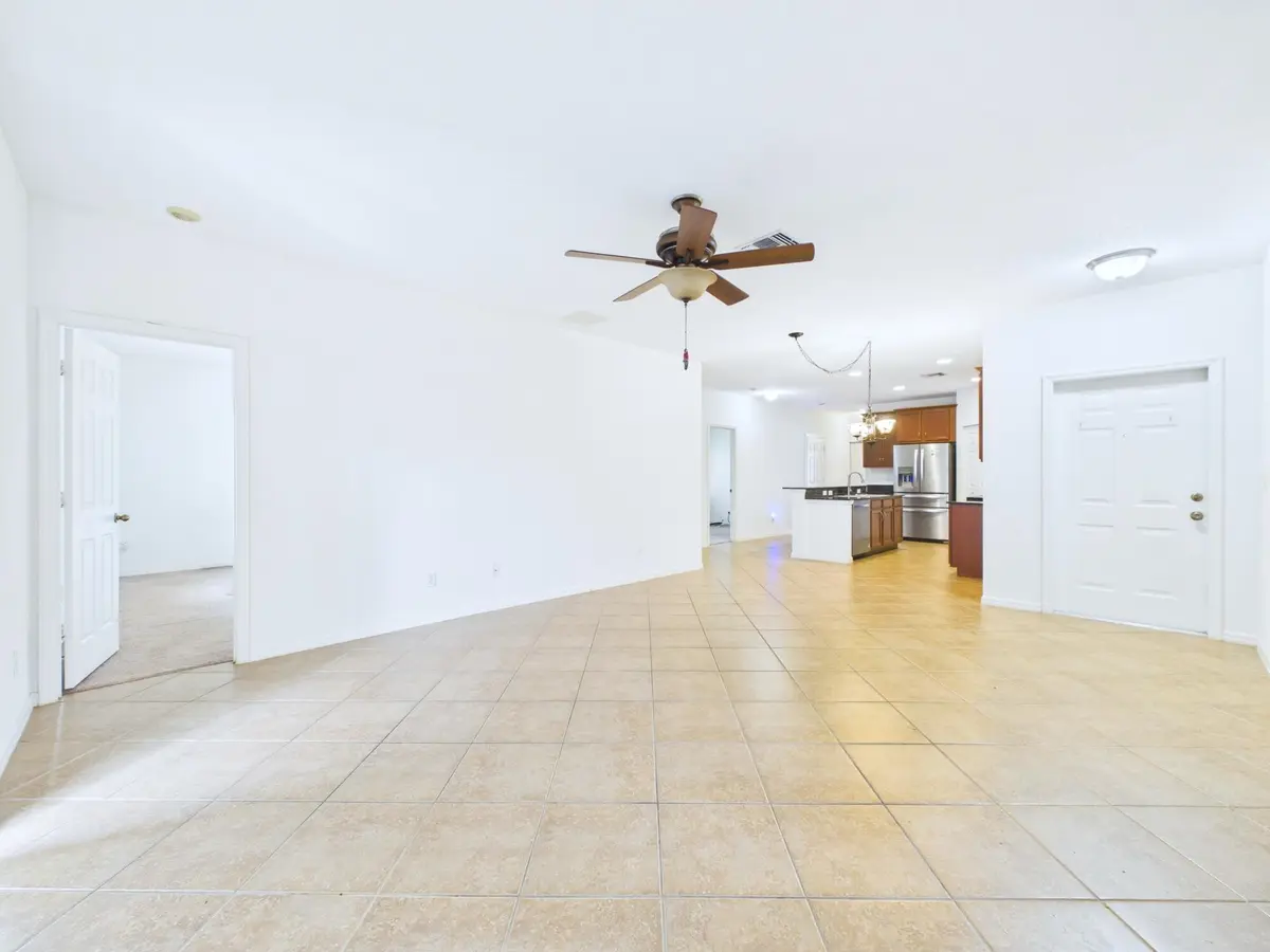 CAM04668G0-PR0078-STILL015 at 157 Blue Grotto Drive, Fort Pierce