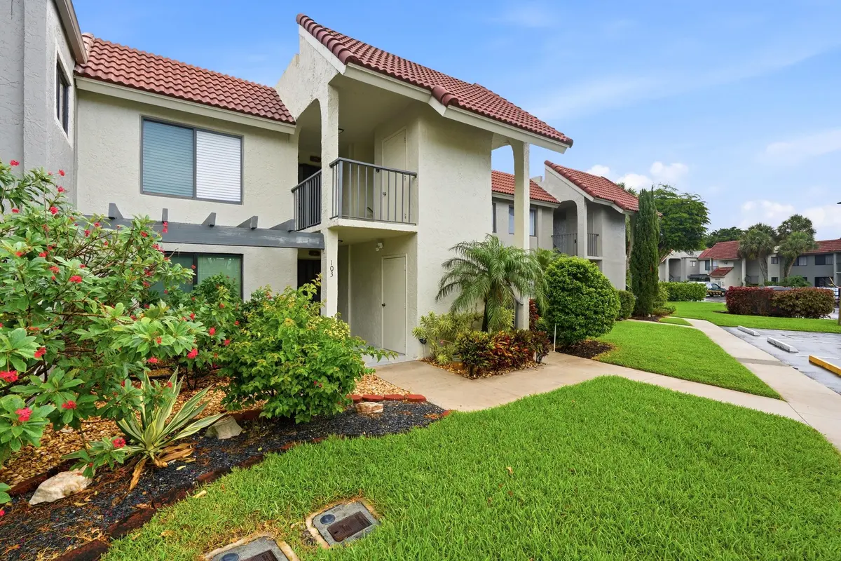 3_dsc09741 at 5500 Fairway Park Drive 103, Boynton Beach