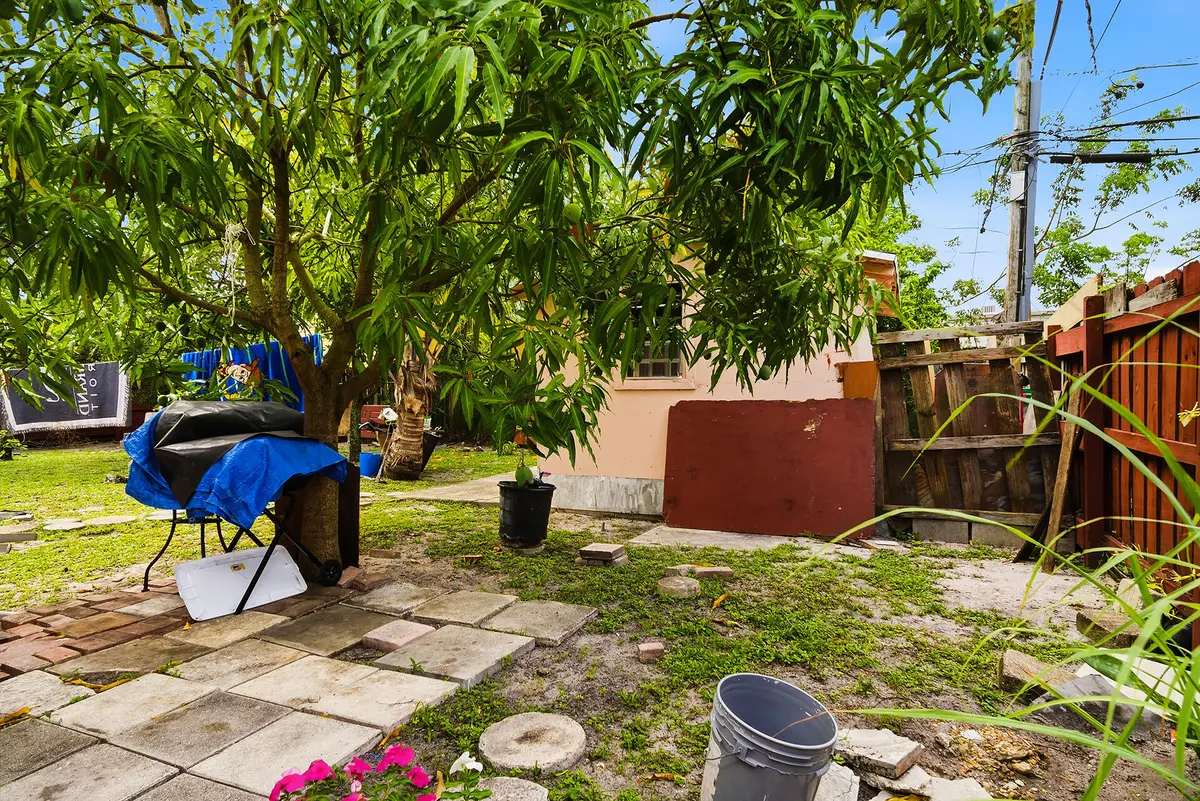 550-NE-37TH-ST-33064-005 at 550 NE 37th Street 1-2, Pompano Beach