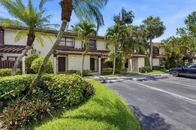 3797 Carambola Circle, Coconut Creek – sold