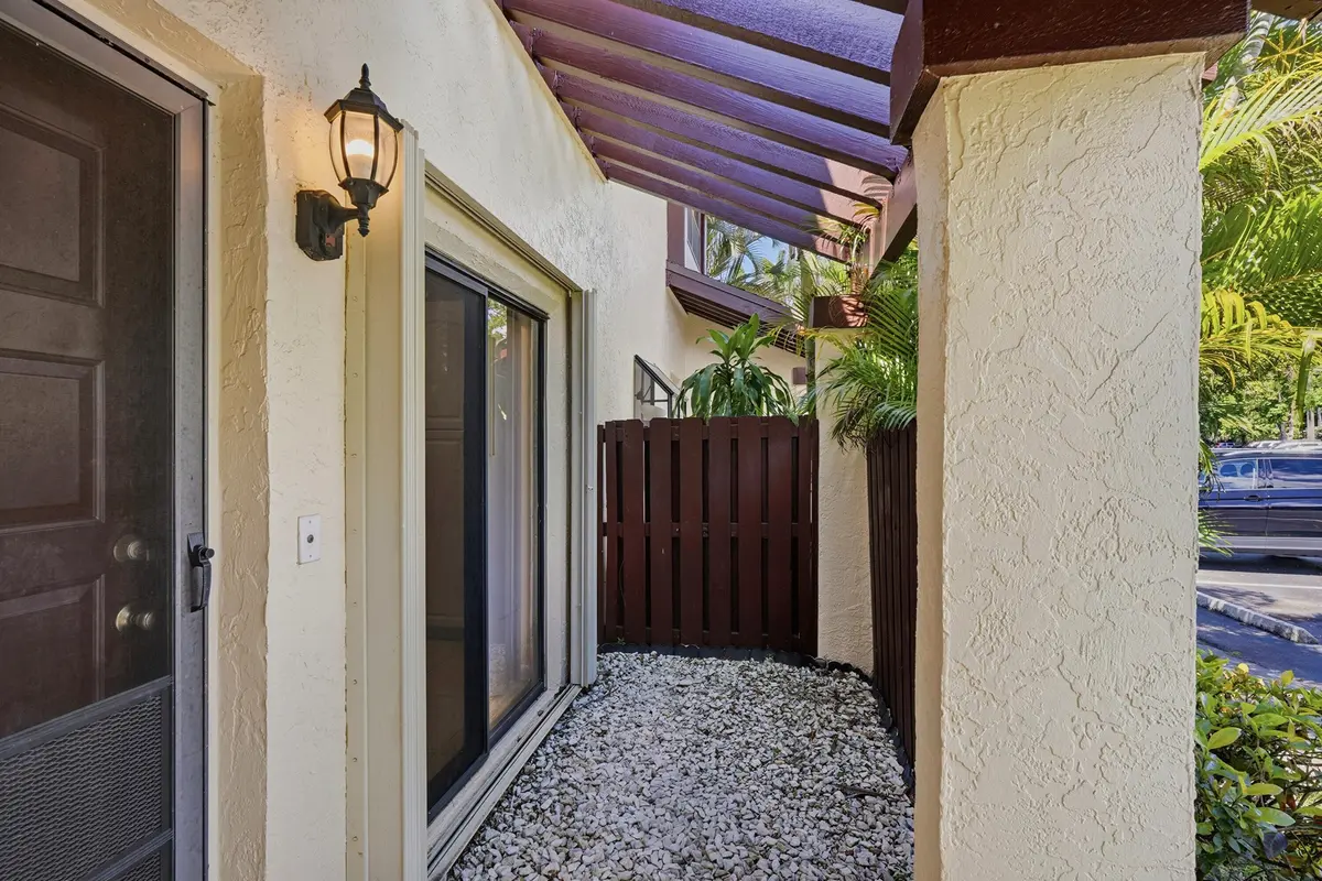 04_63907_photo_-1 at 3797 Carambola Circle, Coconut Creek